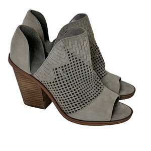 Vince Camuto Womens VC-Fritzey Gray Suede Cut Out Block Heel Bootie Size 8.5M